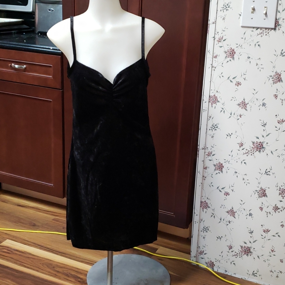 HOST PICK. Vintage. 3 Piece Sexy Women's Halloween Costume - Picture 4 of 4